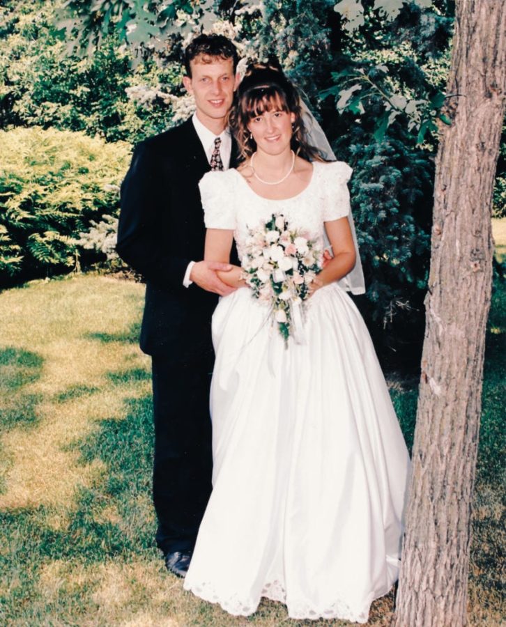 Steve and Krista wedding photo